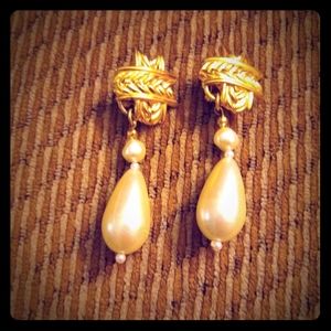 Faux pearl drop earrings